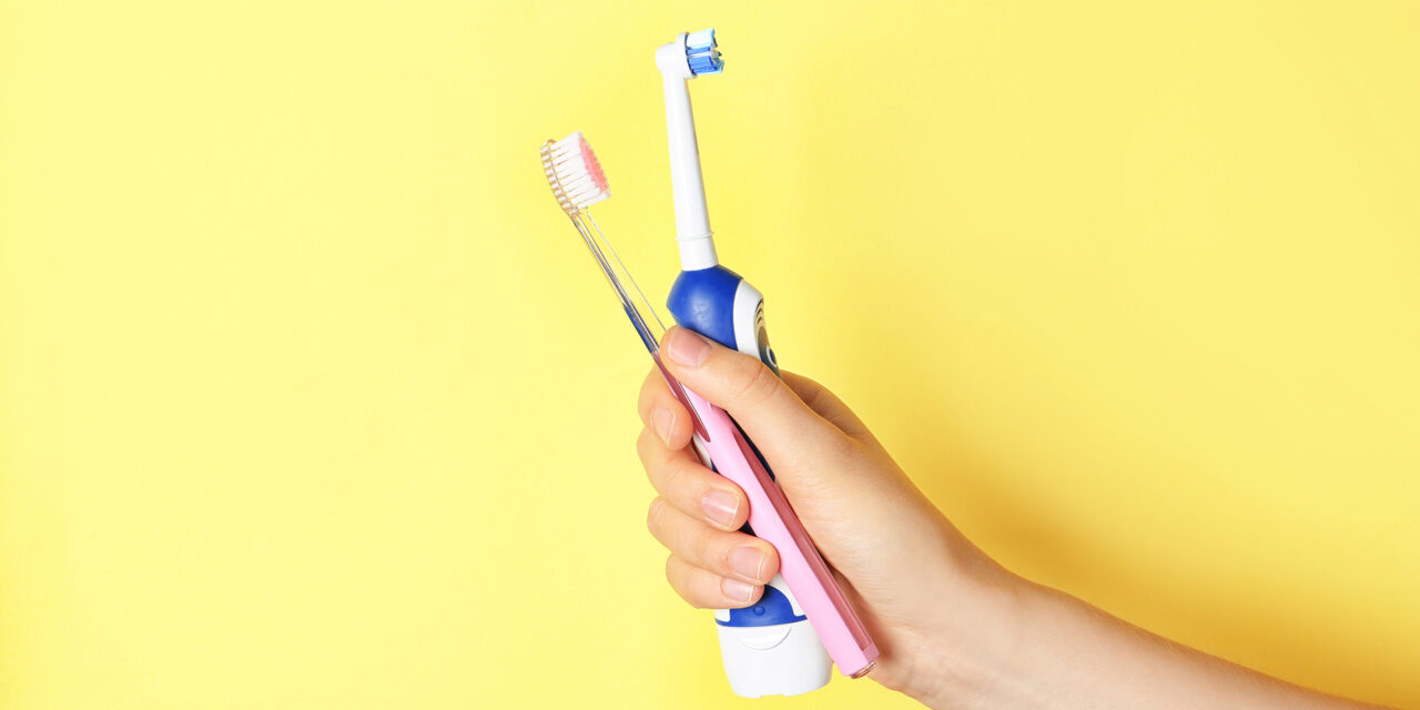 ΗΛΕΚΤΡΙΚΗ Ή ΧΕΙΡΟΚΙΝΗΤΗ ΟΔΟΝΤΟΒΟΥΡΤΣΑ;